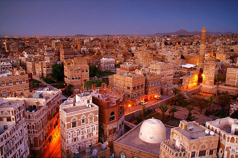 رحلتنا لهذا الاسبوع الي ـ خليكم بشوق ههههع - صفحة 3 Yemen_sana'a_form_lucie_flickr